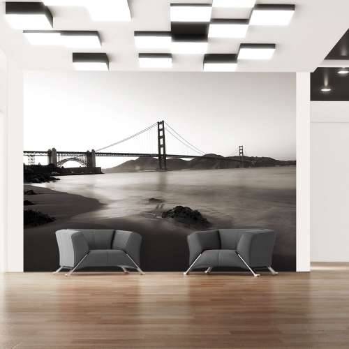 Foto tapeta - San Francisco: Golden Gate Bridge in black and white 350x270