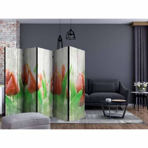 Paravan u 5 dijelova - Red tulips on wood II [Room Dividers] 225x172 Cijena