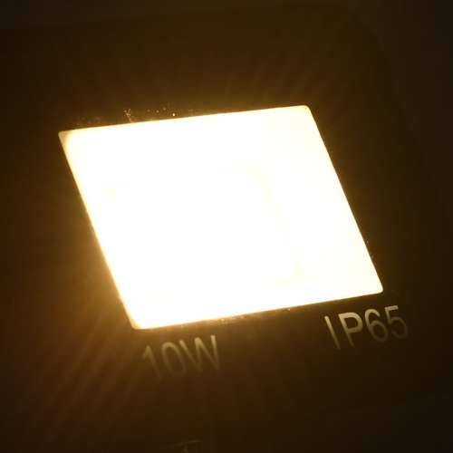 LED reflektor 10 W topli bijeli Cijena