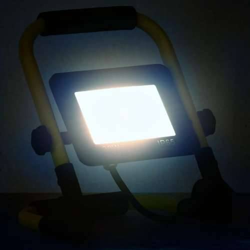 LED reflektor s ručkom 30 W hladni bijeli - Hladna bijela 1 30 w Cijena