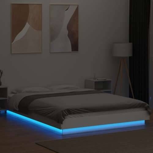 Okvir kreveta s LED svjetlima bijeli 135 x 190 cm drveni Cijena