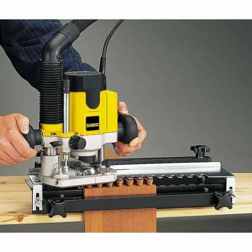 Glodalica Dewalt DW621-QS 1100 W Cijena