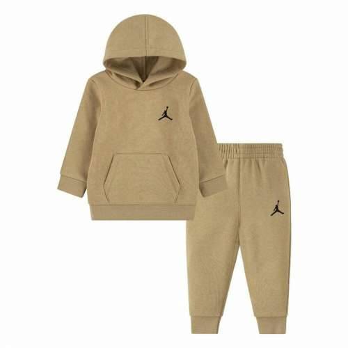 Dječja Trenirka Jordan Mj Essentials Flc Smeđa Cijena
