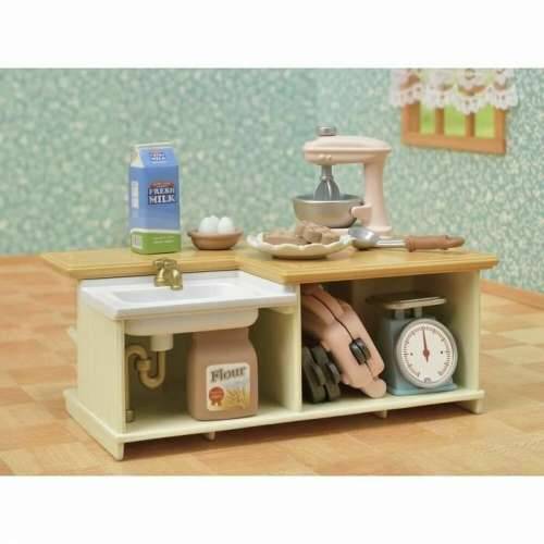 Figure djelovanja Sylvanian Families 5442  SYLVANIAN FAMILIES Kitchen land Cijena
