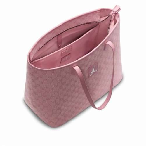 Sportska torba Jordan JAM MOMOGRAM TOTE MA0896 AF4 Roza Univerzalna veličina Cijena