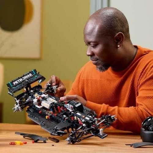 Igra Gradnje Lego Technic 42171 Mercedes-AMG F1 W14 E Performance Pisana Cijena