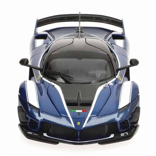 Automobil Bburago Ferrari FXX K-EVO #27 BL 1:18 Cijena
