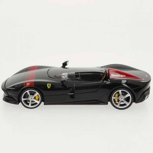 Automobil Bburago Ferrari Monza SP1 1:24 Cijena