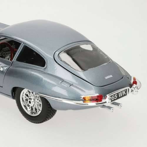 Automobil Bburago GT-Jaguar “E” Coupe (1961) 1:18 Cijena