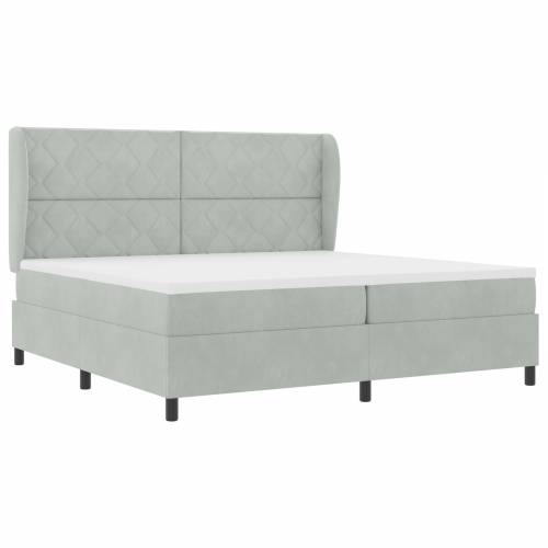 Krevet s okviru i madracem svjetlosiva 200x200 cm baršun Cijena