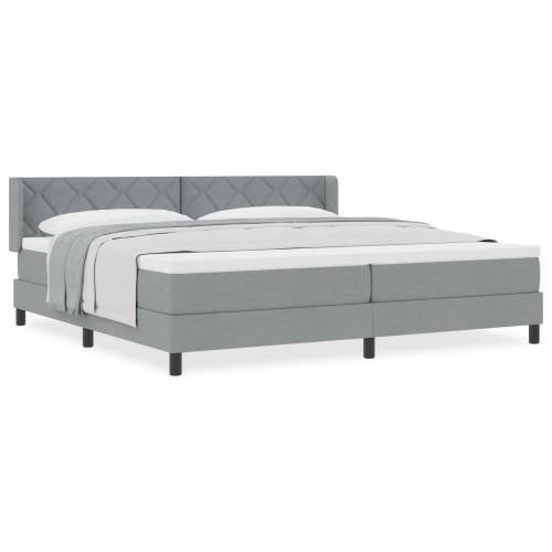 Fridrik krevet s madracem svijetlosiv 200x200 cm tkanina Cijena