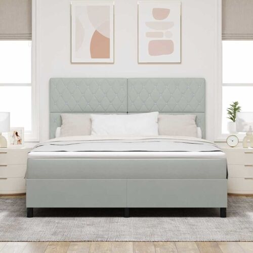 LED Box Spring Krevet Svijetlo siva 180 x 200 cm Baršun - Svjetlosiva 180 x 200 cm Kristal s dugmadima Cijena