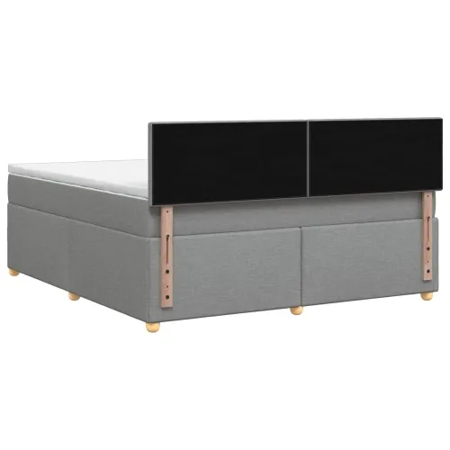 Boxspring krevet s madracem Svjetlosiva 180 x 200 cm Tkanina - Svjetlosiva 180 x 200 cm Dizajn s rombovima Cijena