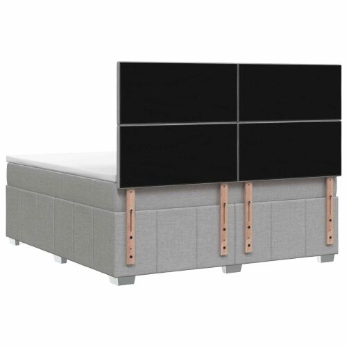 Boxspring krevet s madracem Svjetlosiva 180 x 200 cm Tkanina - Svjetlosiva 180 x 200 cm Dizajn s rombovima Cijena