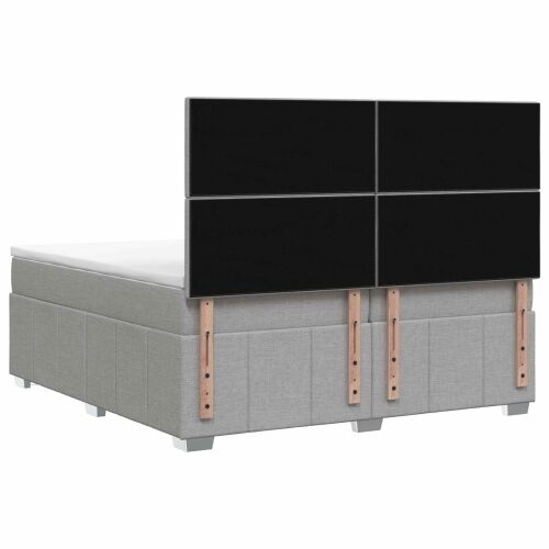 Boxspring krevet s madracem Svjetlosiva 200 x 200 cm Tkanina - Svjetlosiva 200 x 200 cm Prošiveno gumbima Cijena