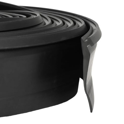 Brtva za garažna vrata Crna 52 x 2 mm 2,5 m PVC - 2,5 m Oblik kuka (52 x 2 mm) Cijena