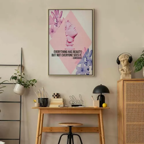 Slika - Beauty in the Eyes - Inspirational Quote with Pink Bust and Flowers 40x60 U prirodnom drvenom okviru Cijena