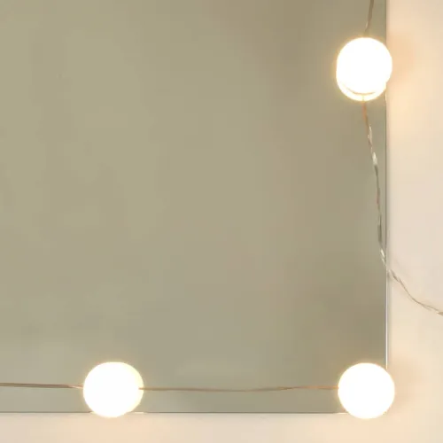 Ormarić s ogledalom i LED svjetlima bijeli 90 x 31,5 x 62 cm - Bijela Cijena