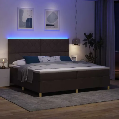 LED Box Spring Krevet Tamno smeđa 200 x 200 cm tkanina - Tamno smeđa 200 x 200 cm Dizajn s rombovima Cijena