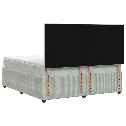 Boxspring krevet s madracem Svjetlosiva 180 x 200 cm Baršun - Svjetlosiva 180 x 200 cm Prošiveno gumbima Cijena